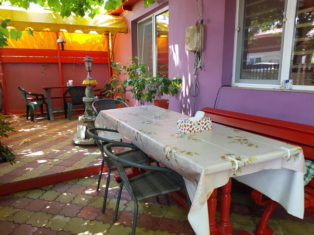 Hotel Casa Simona à Două Mai Extérieur photo