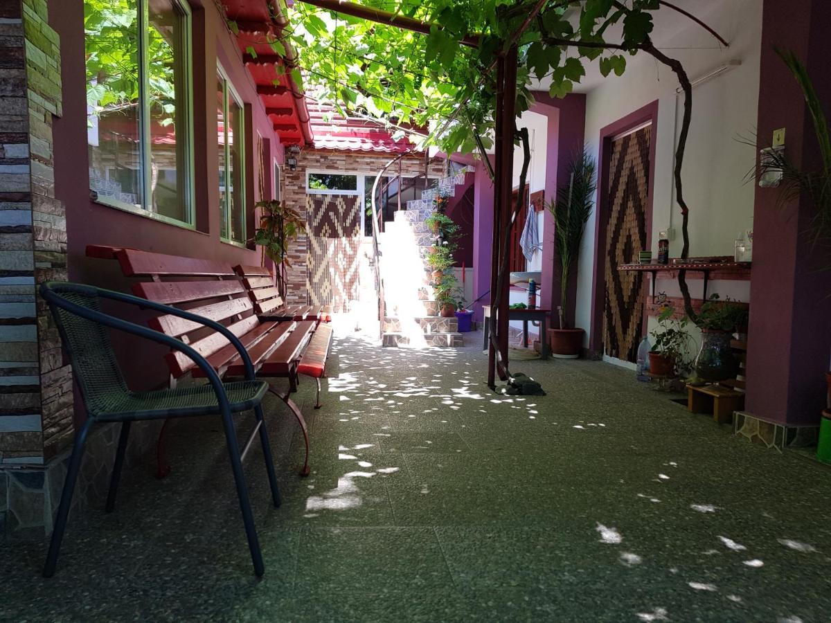 Hotel Casa Simona à Două Mai Extérieur photo