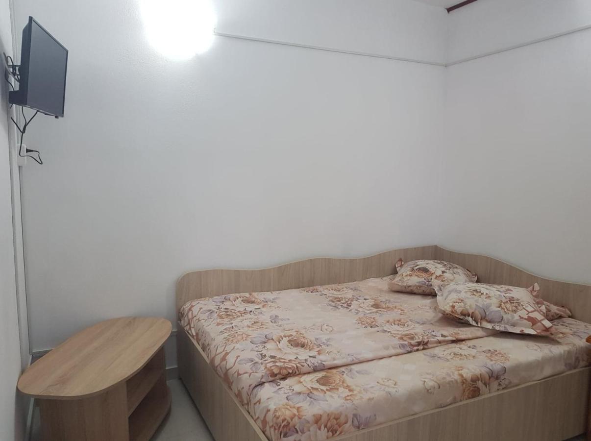 Hotel Casa Simona à Două Mai Extérieur photo