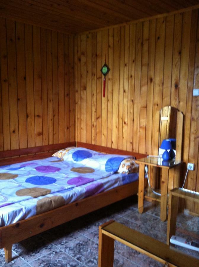 Hotel Casa Simona à Două Mai Extérieur photo