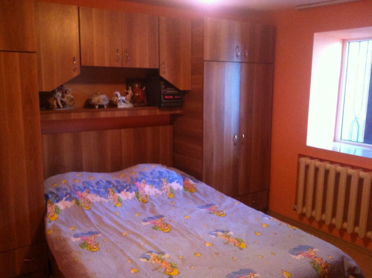 Hotel Casa Simona à Două Mai Extérieur photo